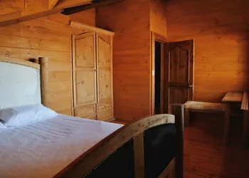 Maple Resort hotel thumbnail 7
