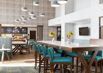 Hampton Inn & Suites Canyon hotel thumbnail 2