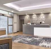 Hampton Inn & Suites St. Charles Old Town Area hotel detail image 3