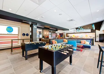 Tru by Hilton Chapel Hill hotel thumbnail 7