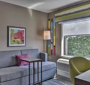 Hampton Inn & Suites Keene hotel detail image 4