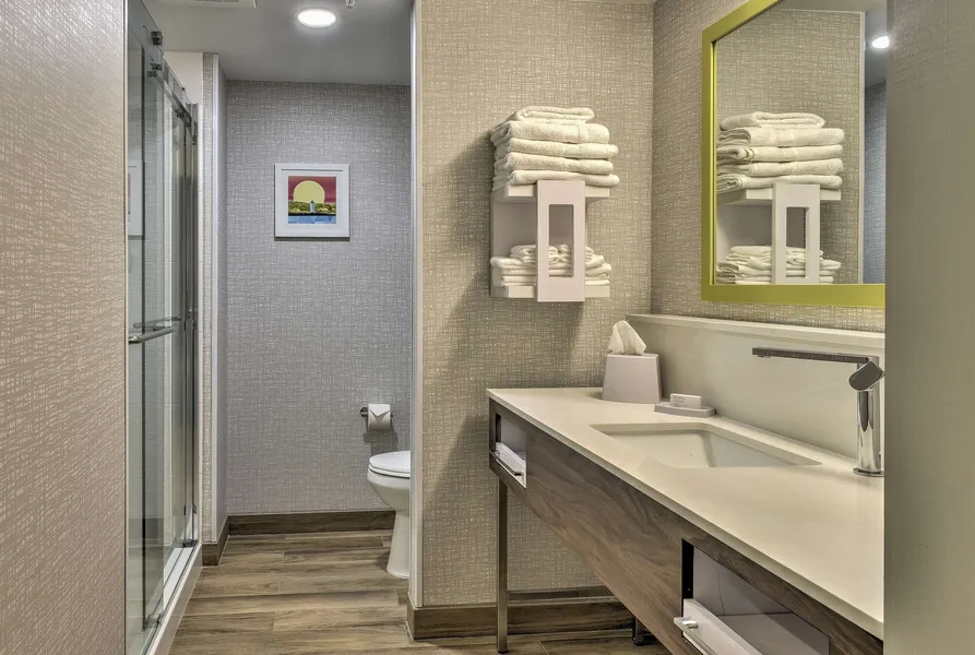 Hampton Inn & Suites Keene hotel detail image 6