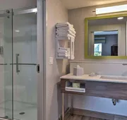 Hampton Inn & Suites Keene hotel detail image 7