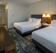 Hampton Inn & Suites Huntington Downtown hotel detail image 5