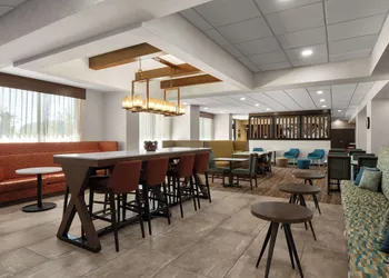 Hampton Inn by Hilton Carefree hotel thumbnail 6