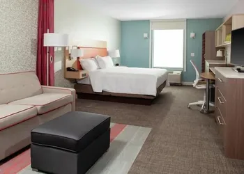 Home2 Suites by Hilton Bloomington Normal hotel thumbnail 2