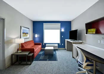 Home2 Suites by Hilton Bloomington Normal hotel thumbnail 4