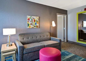 Home2 Suites by Hilton Bloomington Normal hotel thumbnail 6