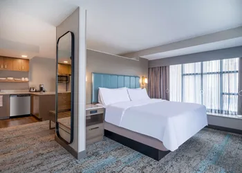 Homewood Suites by Hilton Toledo Downtown hotel thumbnail 5