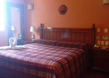 Hotel Real Azteca hotel thumbnail 4