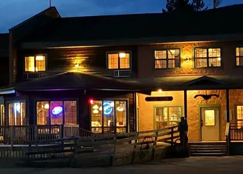 Camp 28 hotel thumbnail 5