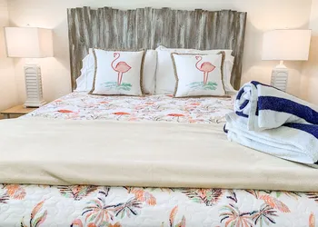 Ocean Eleven Suites hotel thumbnail 3