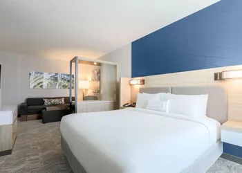 SpringHill Suites by Marriott San Jose Fremont hotel thumbnail 8