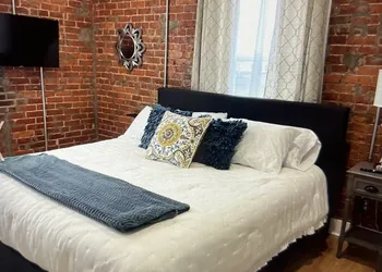 Brickhouse Loft Boutique Hotel hotel thumbnail 8