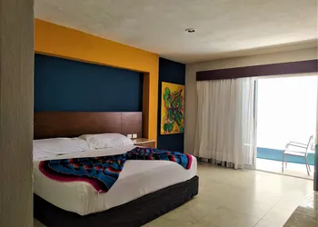 Hotel Mariachi by Kavia 5th Av hotel thumbnail 5