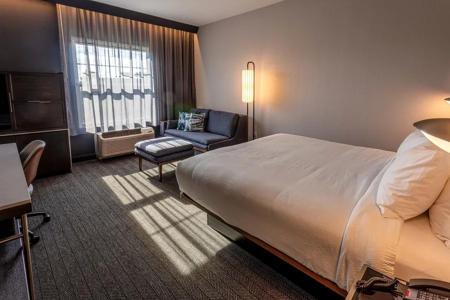 Courtyard by Marriott Rochester Downtown hotel detail image 6
