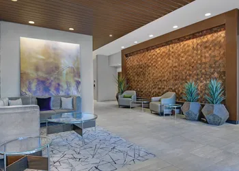 Courtyard by Marriott Manhattan Aggieville hotel thumbnail 3