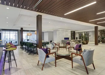 Courtyard by Marriott Manhattan Aggieville hotel thumbnail 4