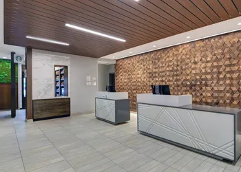Courtyard by Marriott Manhattan Aggieville hotel thumbnail 5