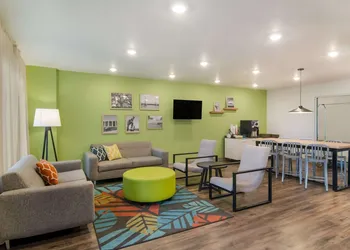 WoodSpring Suites Jacksonville - South hotel thumbnail 3