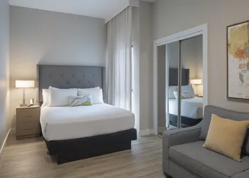 Art House Hotel and Suites hotel thumbnail 8