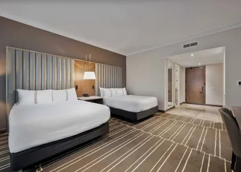 The Sutton Place Hotel Toronto hotel thumbnail 6