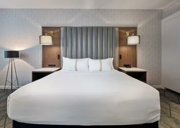 The Sutton Place Hotel Toronto hotel thumbnail 8