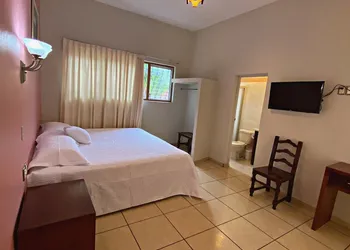 Hotel Gladys hotel thumbnail 3