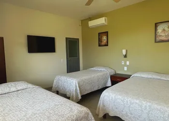 Hotel Gladys hotel thumbnail 6
