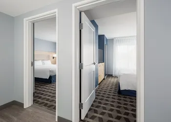 TownePlace Suites by Marriott Rochester Mayo Clinic Area hotel thumbnail 3
