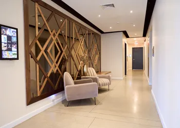 The Maj Hotel hotel thumbnail 4