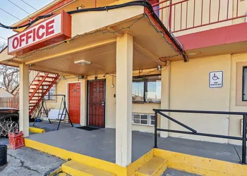 Relax Motel Grand Prairie Dallas I 30 hotel thumbnail 6