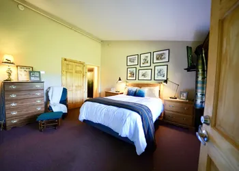Flat Fish Lodge B&B hotel thumbnail 4