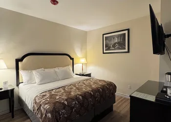Big Bird Inn Wawa, SureStay Collection by Best Western hotel thumbnail 4