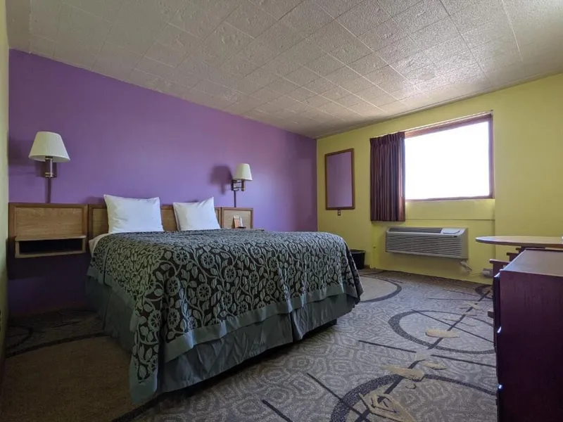 Great Plains Budget Inn hotel detail image 2