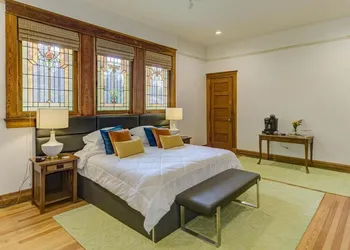 Oak Hall BnB hotel thumbnail 8