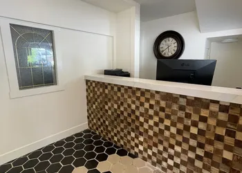 Destination Inn hotel thumbnail 3