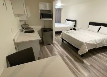 Destination Inn hotel thumbnail 4