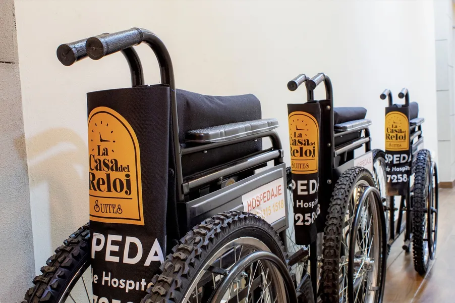 La Casa del Reloj - Zona de Hospitales hotel detail image 2