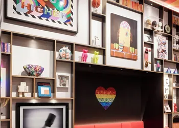 citizenM San Francisco Union Square hotel thumbnail 2