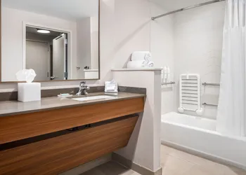 Fairfield Inn & Suites by Marriott Kansas City North/Gladstone hotel thumbnail 7
