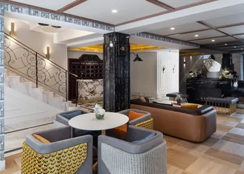 The Alest Hotel hotel thumbnail 7