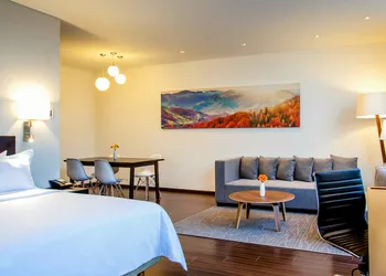 Fiesta Inn Plaza Central Aeropuerto hotel thumbnail 6