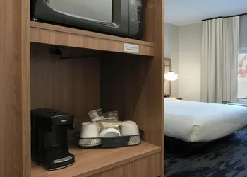 Fairfield Inn and Suites Dallas East hotel thumbnail 7