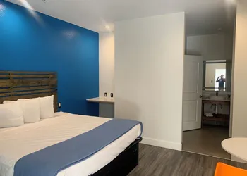 Signature Inn North Houston District hotel thumbnail 3