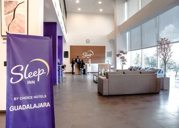 Sleep Inn Guadalajara Galerias hotel thumbnail 5