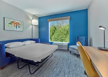 Holiday Inn Express Huntsville Space Center by IHG hotel thumbnail 4