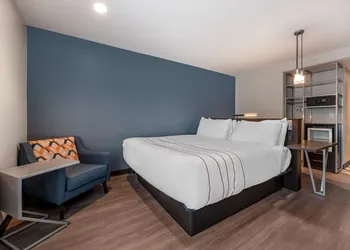 Vīb Hotel by Best Western Denver RiNo hotel thumbnail 6