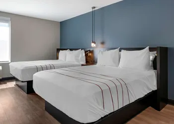 Vīb Hotel by Best Western Denver RiNo hotel thumbnail 8