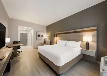 Best Western Plus Parry Sound hotel thumbnail 6